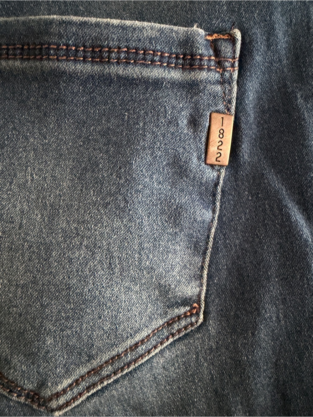 1822 Denim Classic Mid-Wash Skinny Jeans - Picture 4 of 8